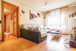Etagenwohnung  Posada de llanera - cl quintana de la 10. Piso totalmente reformado y muy luminoso en posada de llanera!