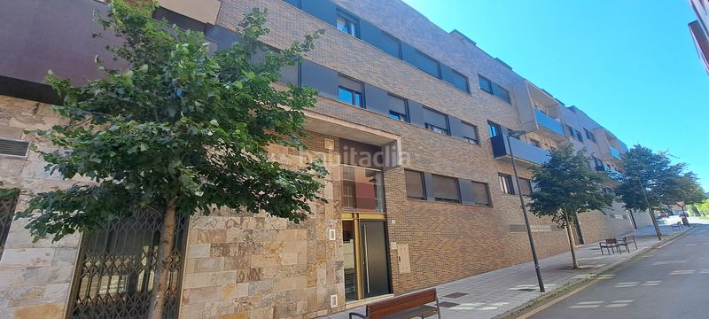 Foto be5c8e15-f00d-4a25-82b3-aa6e65743c69. Pis amb calefacció aparcament a Jove Gijón