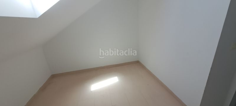 Foto 635550d0-f43d-45d2-9226-316b355b5420. Pis amb calefacció aparcament a Roces Gijón