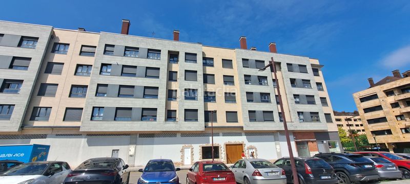 Foto b5dd6ad0-e66f-4c14-aa59-ae2e4115db78. Pis amb calefacció aparcament a Roces Gijón