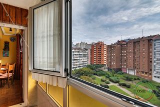 Flat in Avilés - cl juan xxiii 9. Piso  junto a el quirinal, con vistas al parque y gran potencial