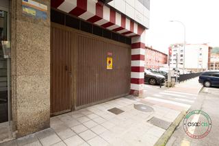 Parking voiture à Mieres - cl pista la 14. Plaza de garaje en venta zona mieres