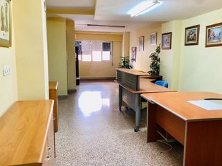 Lloguer Oficina a Plaza Crevillente - Antiguos Juzgados - El Asilo. Tu oficina privada por tan solo 400!!
