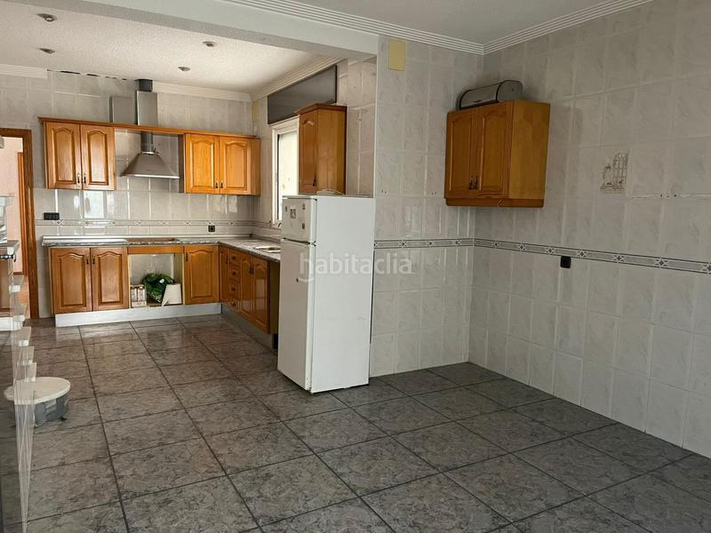 Foto 31d002f2-443a-4563-b927-c4b0cc41a200. Xalet amb aparcament a Ciutat Jardí - Torreta Verdí Elche / Elx