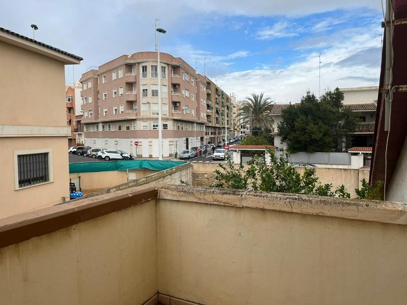 Foto 9e1f03d3-870c-48b5-a3f4-f631a4190715. Xalet amb aparcament a Ciutat Jardí - Torreta Verdí Elche / Elx