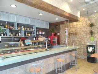 Local Comercial a Albatera. Local bar restaurante de prestigio en venta por jubilación