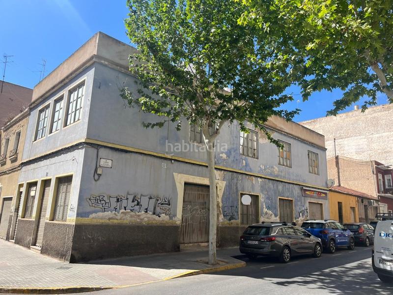 Foto 55a1efc0-bd52-4c21-8305-566364112c4f. Terreno residencial solar en venta en esquina en Reina Victoria - Miguel Hernández Elche / Elx