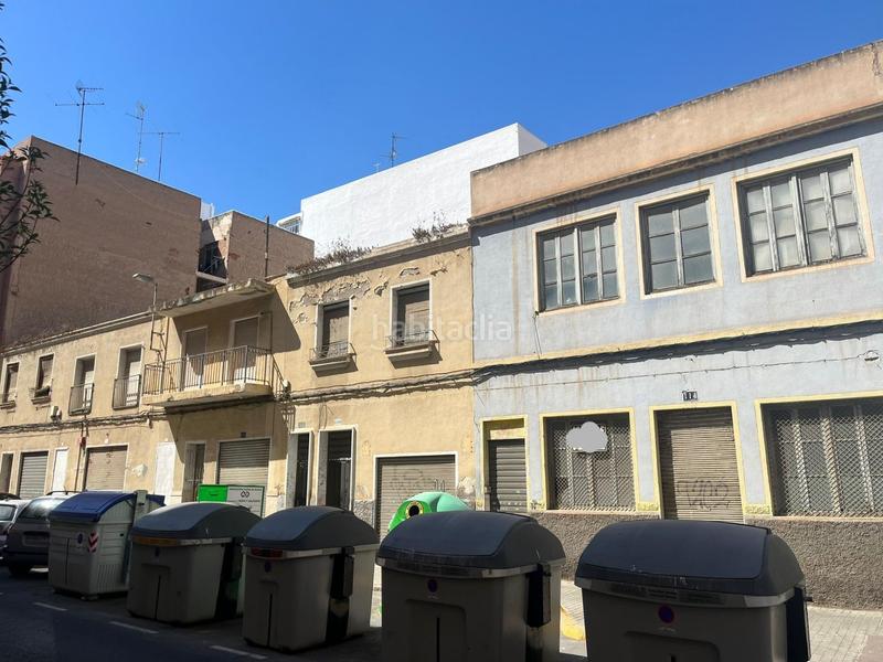 Foto ced4b572-46de-4fe6-b5b4-35d3b270b4a3. Terreno residencial solar en venta en esquina en Reina Victoria - Miguel Hernández Elche / Elx