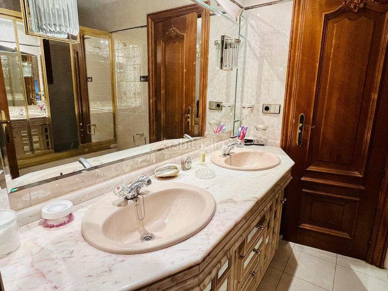 Foto 4a8ec464-3034-4a0c-95f4-e9ecdd5f9bf9. Pis amb calefacció aparcament a Centro Elche / Elx