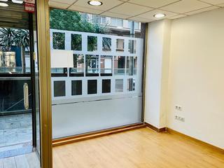 Lloguer Local Comercial a Plaza Crevillente - Antiguos Juzgados - El Asilo. Local para entrar ya!