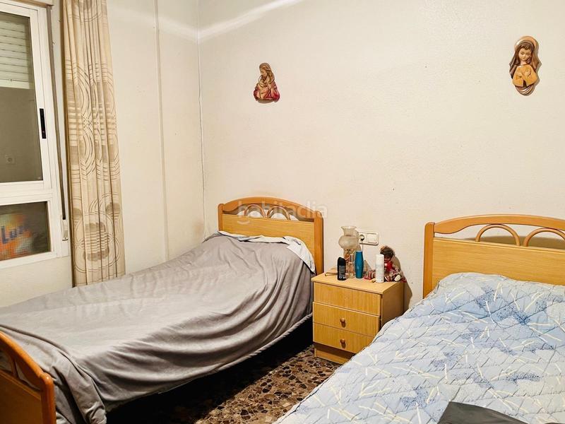 Foto 2533f2e9-9cdf-41da-ad9e-34bb37f62202. Planta baixa a El Raval - Portes Encarnades Elche / Elx