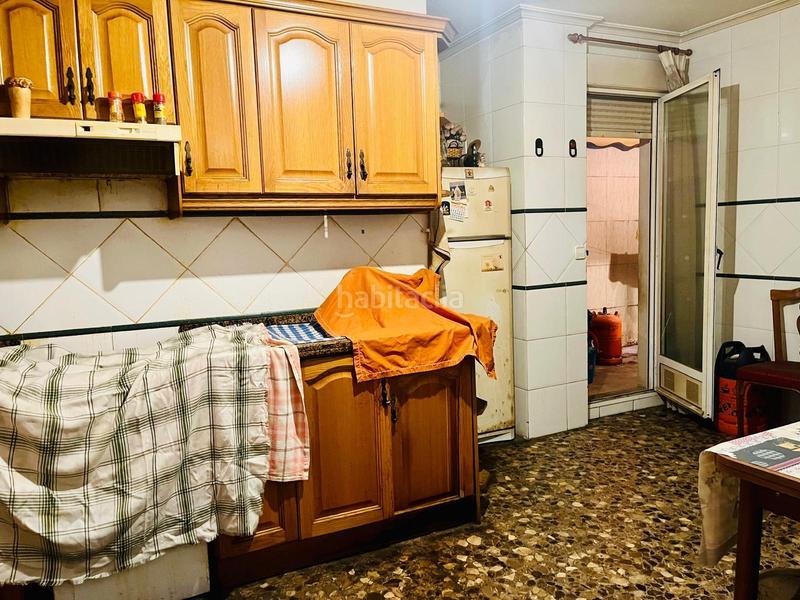 Foto fc288d3d-8ff0-47d3-ba04-1ef6880b64f9. Planta baixa a El Raval - Portes Encarnades Elche / Elx