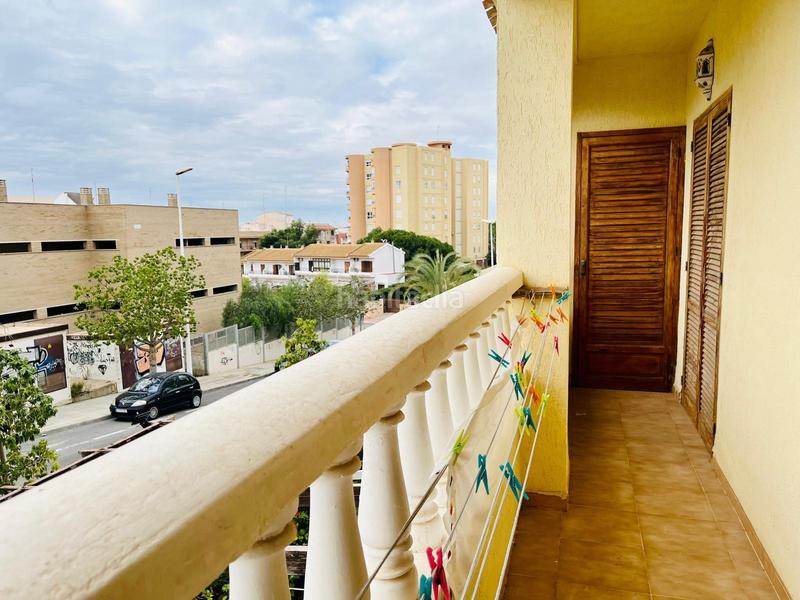 Foto 26e312a7-c7ba-48dd-9758-e7fd346b8cf8. Miete zweistöckige wohnung mit parking pool in Calas Santiago Bernabeu Santa Pola