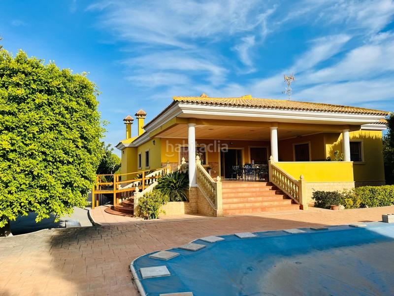 Foto 0564468f-0e2c-4bc8-bf8b-a8614907ac25. Xalet amb calefacció aparcament piscina a Jubalcoi Elche / Elx