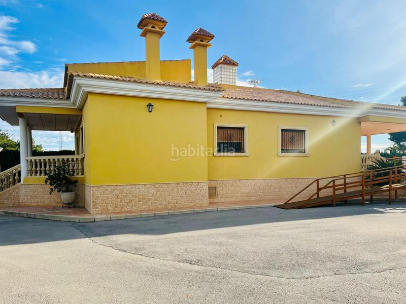 Foto d23dc77c-7680-4e37-821b-2ba835e1ca62. Xalet amb calefacció aparcament piscina a Jubalcoi Elche / Elx