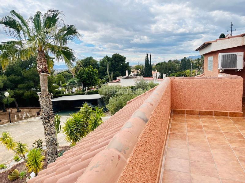Foto dcef31ba-43c1-4964-8be9-5d9202d0b798. Chalet con riscaldamento parcheggio piscina in Peña de las Águilas Elche / Elx