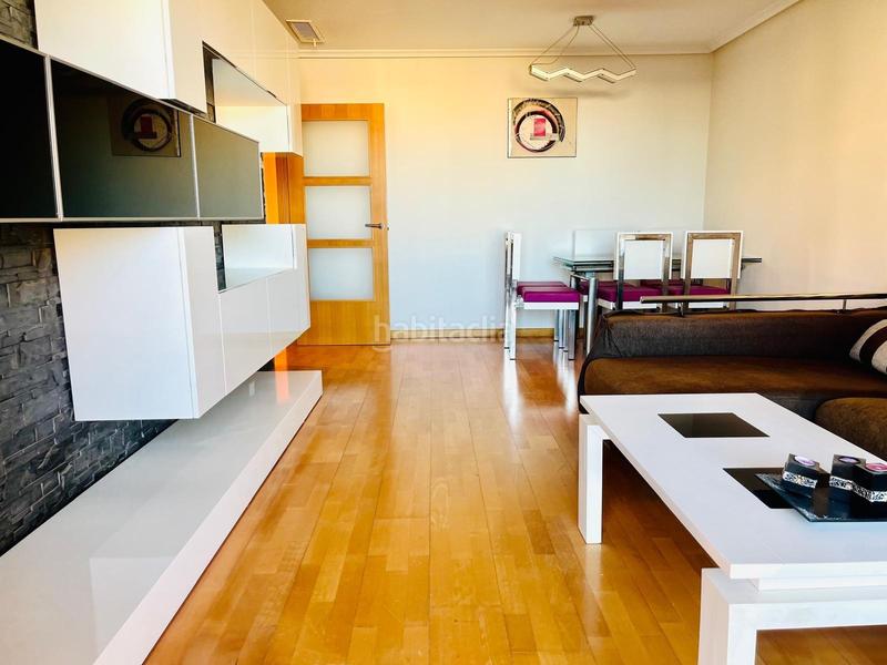 Foto 311b09e3-eab6-499b-abb0-d6ba6e5a41f9. Pis amb calefacció aparcament piscina a El Toscar Elche / Elx