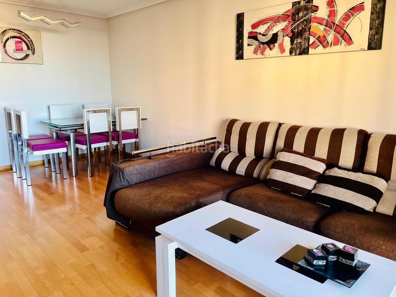 Foto 56e6cca4-b88d-40fb-8e47-64fb0cde3ec3. Pis amb calefacció aparcament piscina a El Toscar Elche / Elx