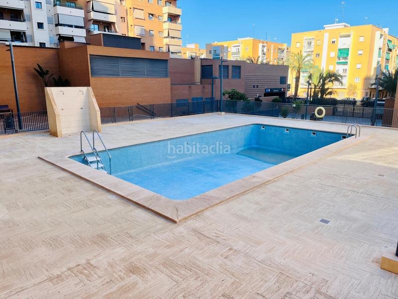 Foto a5fd3d37-9141-4378-8a42-ea818e4be248. Pis amb calefacció aparcament piscina a El Toscar Elche / Elx