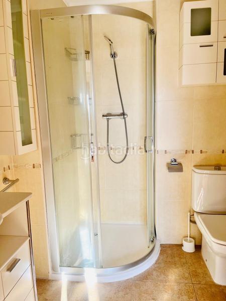 Foto bf1ec3f6-0547-4d40-b63c-0dd41fea7346. Pis amb calefacció aparcament piscina a El Toscar Elche / Elx