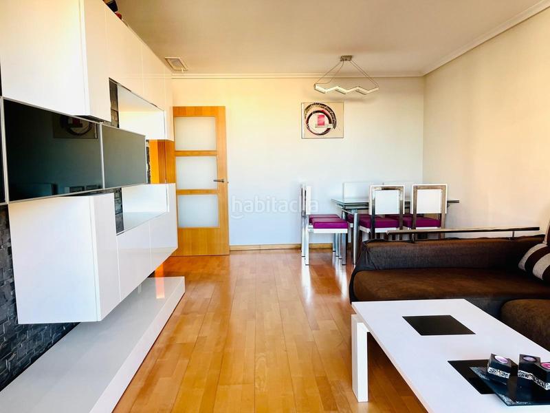 Foto de171086-01c5-4050-9e6f-9cb0c739faa4. Pis amb calefacció aparcament piscina a El Toscar Elche / Elx