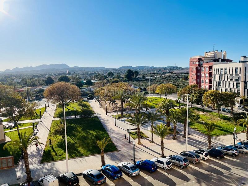 Foto fb9252ca-0090-477a-b41e-d3ec474bbd39. Pis amb calefacció aparcament piscina a El Toscar Elche / Elx