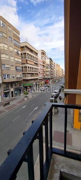 Foto 77124070-c2ad-42a4-9e39-eaf078bbcf02. Piso  esquina en zona poeta miguel hernandez en Elche / Elx