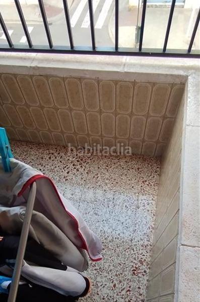 Foto 89190a33-8db7-42d3-8829-9780767e2eb0. Piso  esquina en zona poeta miguel hernandez en Elche / Elx