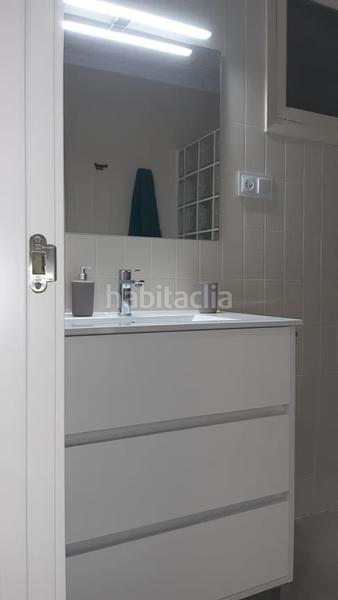 Foto d8ba4db2-8937-485a-851e-65294ceb8b77. Piso  esquina en zona poeta miguel hernandez en Elche / Elx