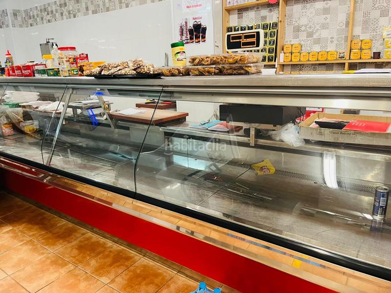 Foto 0ef715ba-b0f1-48e1-a54f-d5e766d856df. Alquiler local comercial se traspasa carniceriasupermercado en Elche / Elx