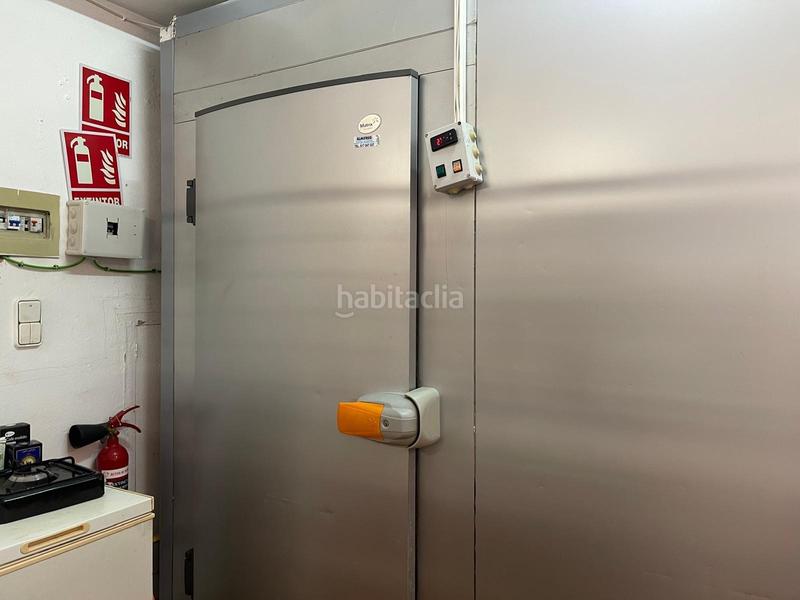 Foto 1c2a9129-2c9e-45c7-bbc7-bc8c782c6295. Location local commercial dans Carrús Este Elche / Elx