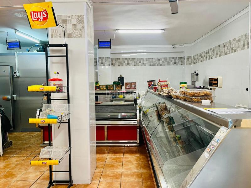 Foto cee671d2-2079-49ea-88a4-881c6f44739d. Location local commercial dans Carrús Este Elche / Elx