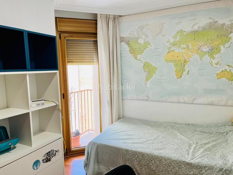 Foto 0a25fe9f-7684-4d52-acbe-bb8957923be9. Rent flat in Centro Elche / Elx