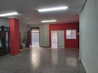 Locale commerciale in Reina Victoria - Miguel Hernández. Oportunidad única! local comercial de 78 m en excelente ubicació
