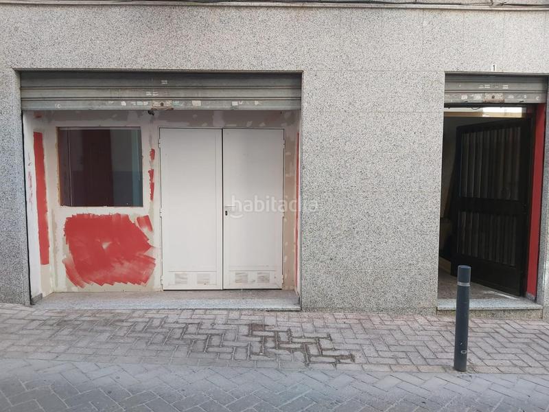 Foto eb1080f2-5930-4f73-ab66-7e27abede552. Locale commerciale in Reina Victoria - Miguel Hernández Elche / Elx