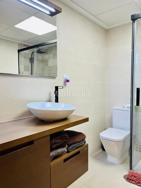 Foto 054eb47a-04ba-453f-9925-16619790904c. A tre livelli con riscaldamento parcheggio piscina in Elche / Elx