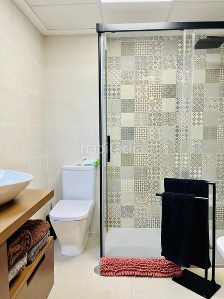 Foto 49b7dd41-cf05-4546-8771-15046525e492. A tre livelli con riscaldamento parcheggio piscina in Elche / Elx