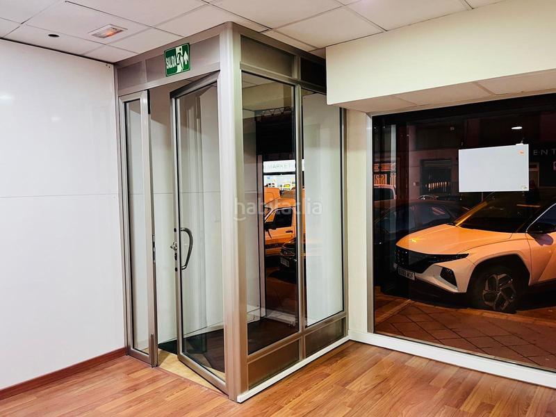 Foto c70f9a67-56e5-4ab2-9712-e02a32eca0fc. Lloguer local comercial a Reina Victoria - Miguel Hernández Elche / Elx