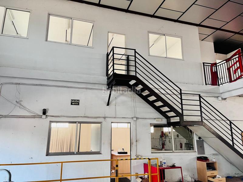 Foto 2221c564-49b1-4fc6-bd4f-c8b3dc0fa198. Location bâtiment à usage industriel dans La Algoda - Matola - Llano de San José Elche / Elx