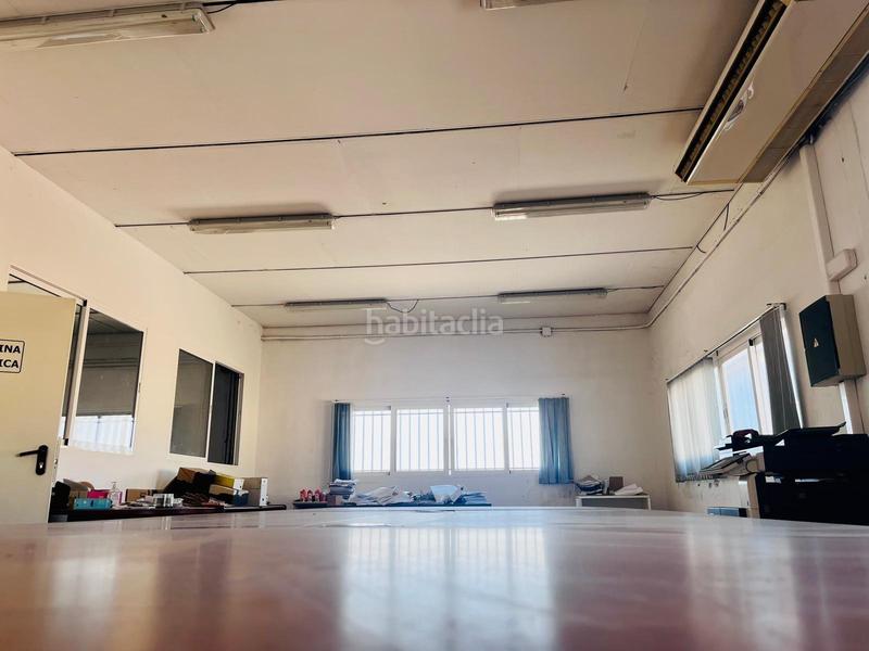 Foto 40e8a48c-2da7-4f1d-ac02-ed3c3ec2b981. Rent industrial building in La Algoda - Matola - Llano de San José Elche / Elx
