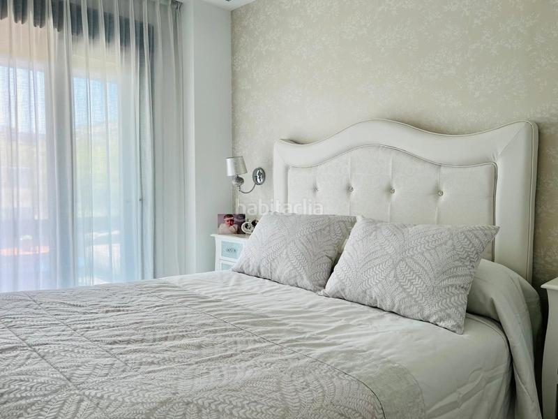 Foto b67e9fcb-8104-40e4-9891-0e31e1b7be2c. Pis amb calefacció aparcament piscina a El Travaló - Martínez Valero Elche / Elx