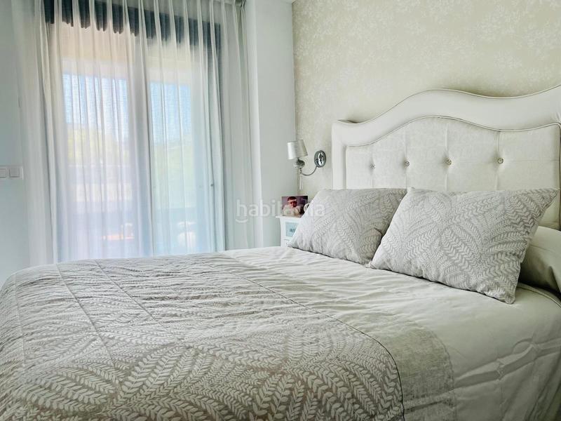 Foto c03a2dcc-7ae1-4bc9-a55e-8f984467cbb9. Pis amb calefacció aparcament piscina a El Travaló - Martínez Valero Elche / Elx