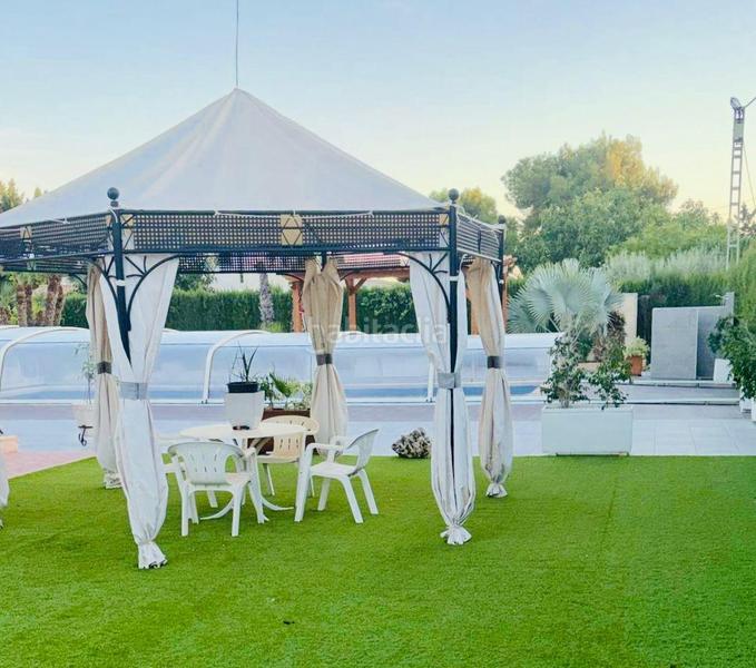 Foto 47a396e4-b668-4776-b60c-d5cd0dbce216. Chalet avec chauffage parking piscine dans La Algoda - Matola - Llano de San José Elche / Elx