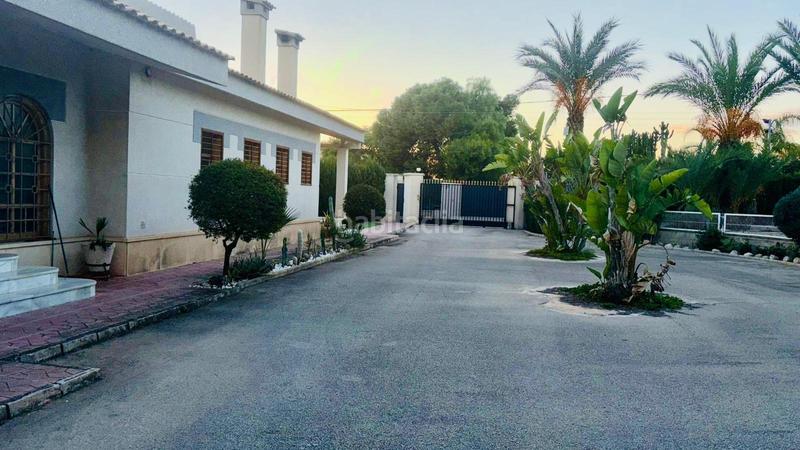 Foto 5464a66c-820f-4d9f-a0b2-ee7c41cfeb18. Chalet avec chauffage parking piscine dans La Algoda - Matola - Llano de San José Elche / Elx