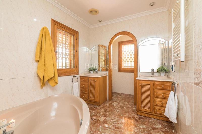 Foto be741867-b065-4d3b-adbe-0136201f5e97. Chalet avec chauffage parking piscine dans La Algoda - Matola - Llano de San José Elche / Elx