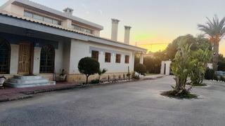 Xalet en La Algoda - Matola - Llano de San Jos. El chalet de tus sueos en matola