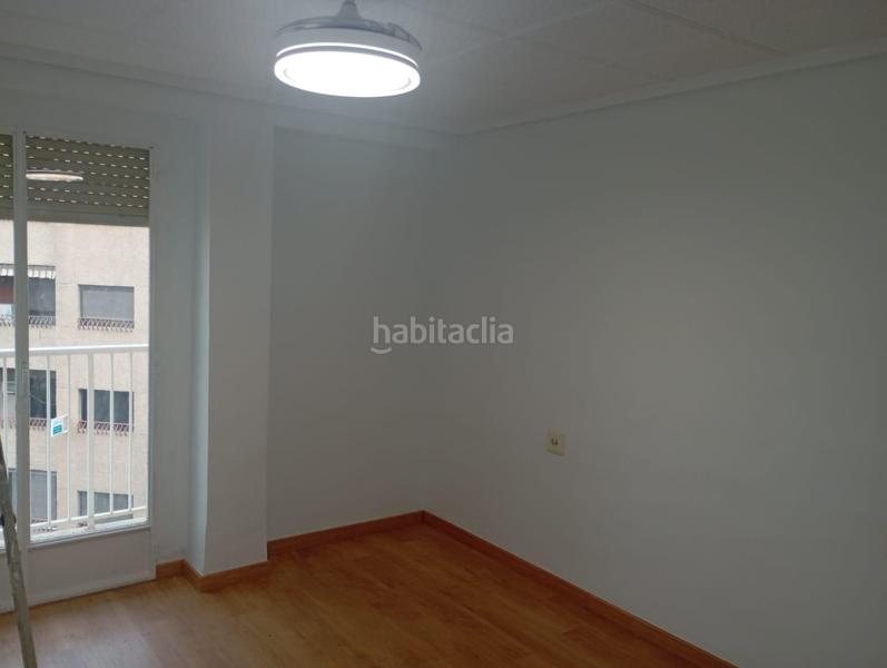 Foto c607e3a4-046e-446f-a0f2-b8f7d867b561. Rent flat in Pont Nou - Corazón de Jesús Elche / Elx