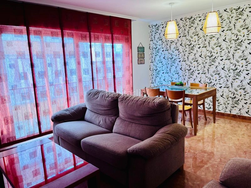 Foto 4dd2e534-1a9c-4c8e-943e-bc482cca105e. Pis a Centro Elche / Elx