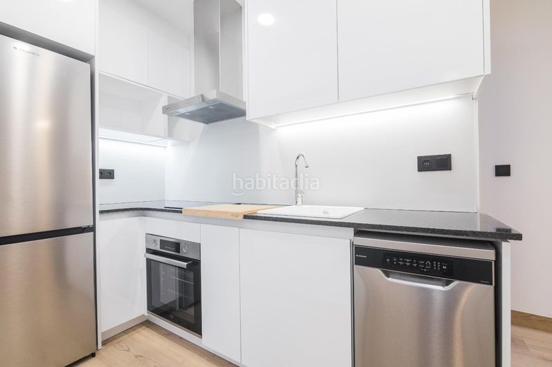 Foto c7fc3eff-fc72-4d16-a368-84241bd3f58d. Planta baixa a Reina Victoria - Miguel Hernández Elche / Elx