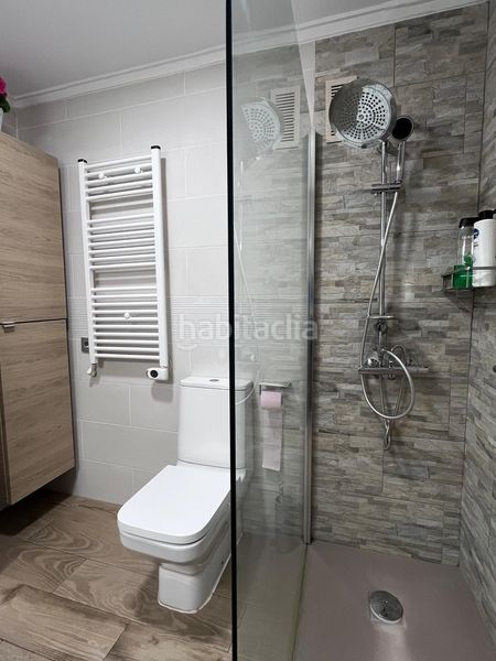 Foto e754f0cc-c8a9-42bd-82b2-37a9c61af085. Pis a Plaza Crevillente - Antiguos Juzgados - El Asilo Elche / Elx